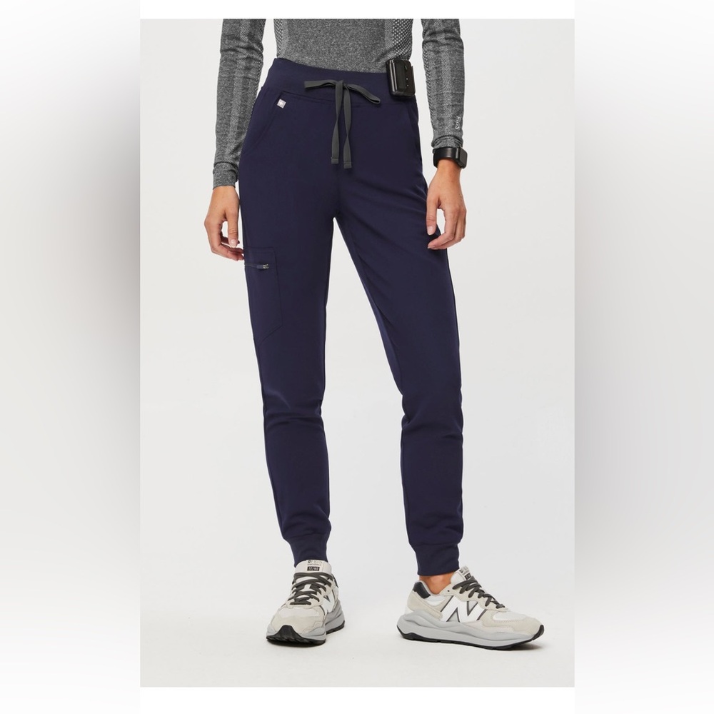 Figs scrub pants